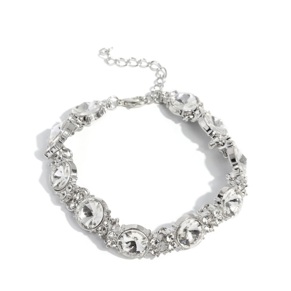 Paparazzi Silver Crystal Cluster Bracelet Never-Ending Elite White Gems